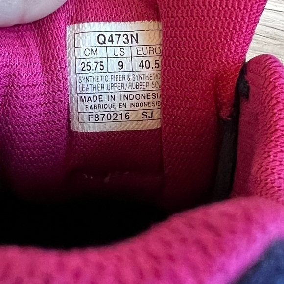 EUC ASICS Q473N gel quickwalk 3 size 9 - Picture 11 of 12